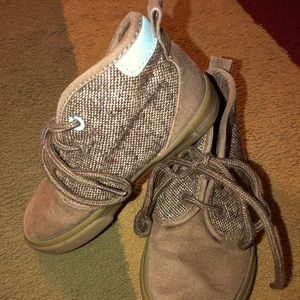 Old Navy High Tops size 7